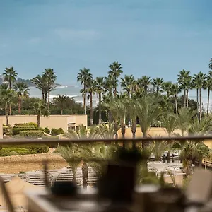 https://magnifico-apartamento-en-la-marina-de-sotogrande.es-andalucia.com